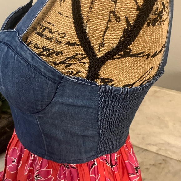 Band of Gypsies Denim and Red Floral Maxi Dress - Picture 11 of 11